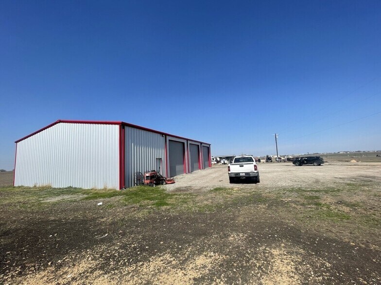 More Photos Of 1800 FM 775, Seguin Warehouse For Sale