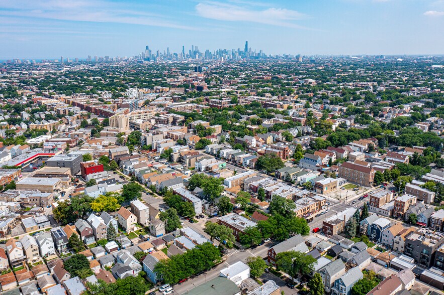 More Photos Of 2823-2827 N Central Park Ave, Chicago Apartments For Sale