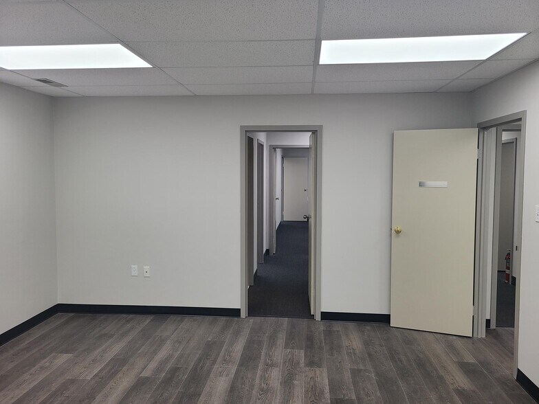 More Photos Of 105 Manheim Ave, Bridgeton Medical For Lease