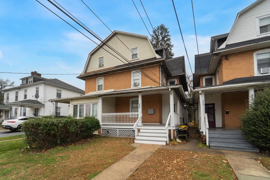 Primary Photo Of 222 Lippincott Ave, Ardmore Apartments For Sale