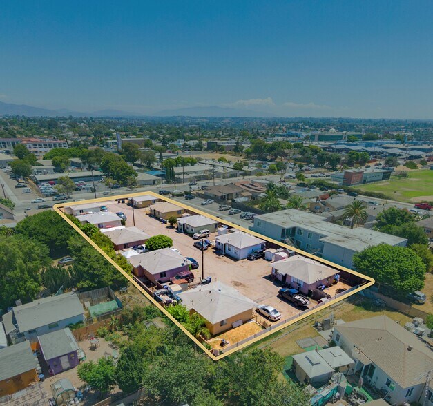 More Photos Of 2508-2512 F Ave, National City Apartments For Sale