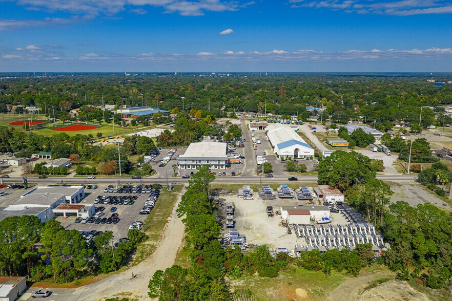 More Photos Of 119 Hollywood Blvd, Fort Walton Beach Flex For Sale