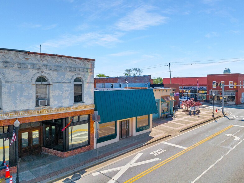 More Photos Of 24 Hartwell St, Royston Office For Sale