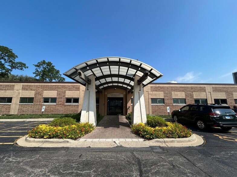 Primary Photo Of 3800 Highland Ave, Downers Grove Medical For Lease