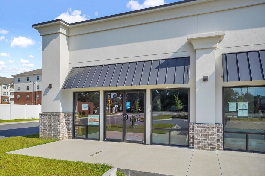 More Photos Of 4410 Ogeechee Rd, Savannah Storefront Retail Office For Sale