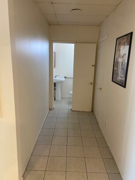 More Photos Of 3290 E Gage Ave, Huntington Park General Retail For Sale