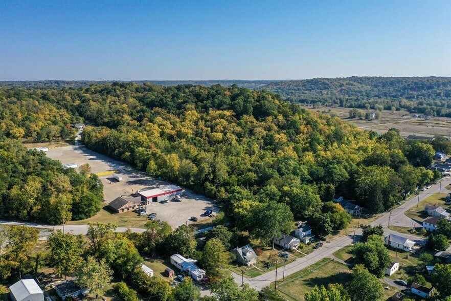More Photos Of 4450 Monroe St, Hooven Truck Terminal For Sale