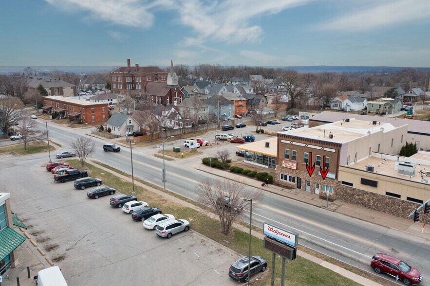 More Photos Of 2319 Vinton St, Omaha Office Residential For Sale