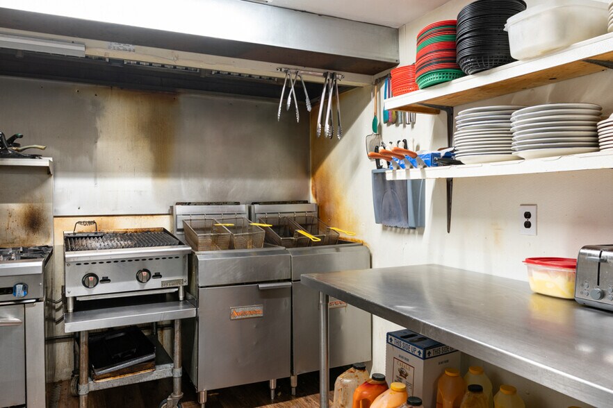 More Photos Of 9646 US-20, Bridgewater Restaurant For Sale