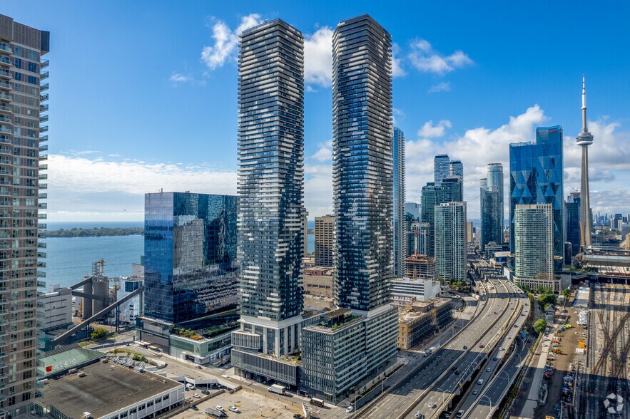 Primary Photo Of 95 Lake Shore Blvd E, Toronto Apartments For Lease