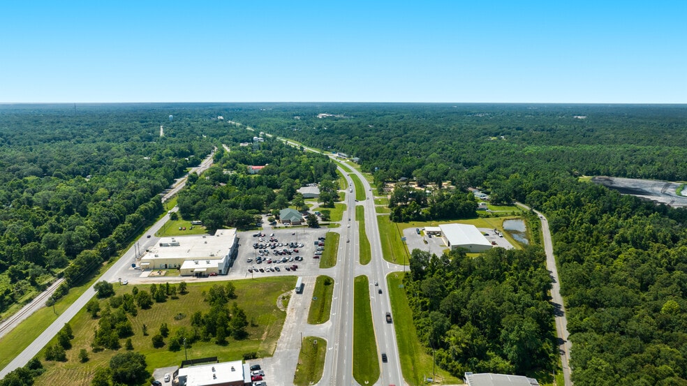 More Photos Of 470 S Highway 29, Cantonment Storefront For Sale