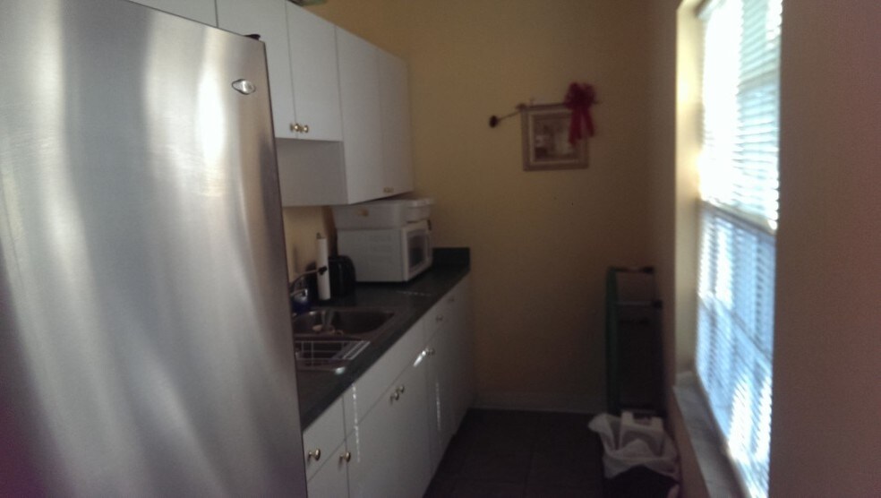 More Photos Of 166 E Bloomingdale Ave, Brandon Medical For Lease