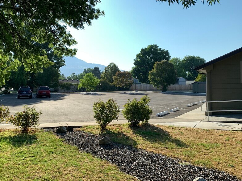 More Photos Of 2424 Delta Waters Rd, Medford Religious Facility For Sale