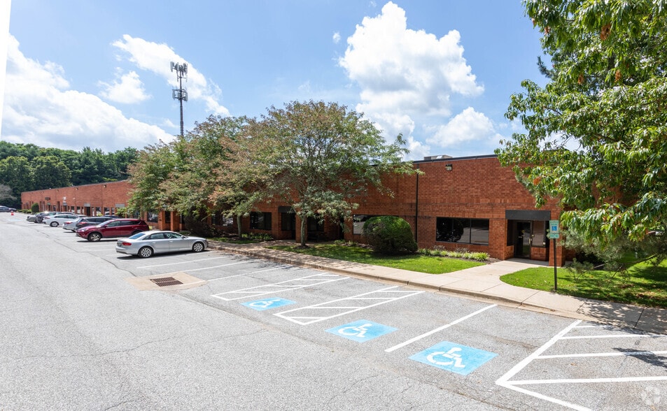 More Photos Of 9631 Liberty Rd, Randallstown Unknown For Lease