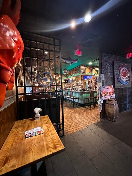 More Photos Of 4050 NW Federal Hwy, Jensen Beach Restaurant For Sale