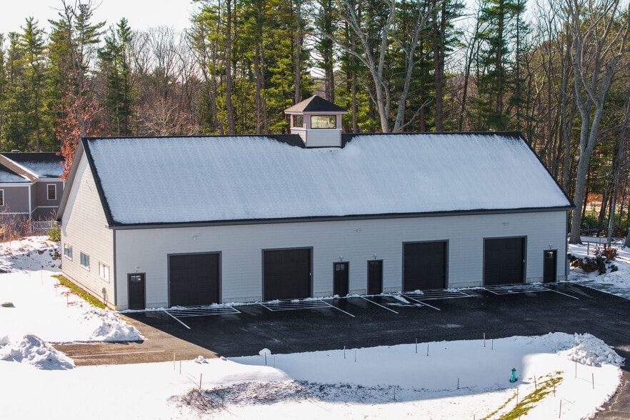 More Photos Of 300 Exeter Rd, Hampton Industrial For Sale