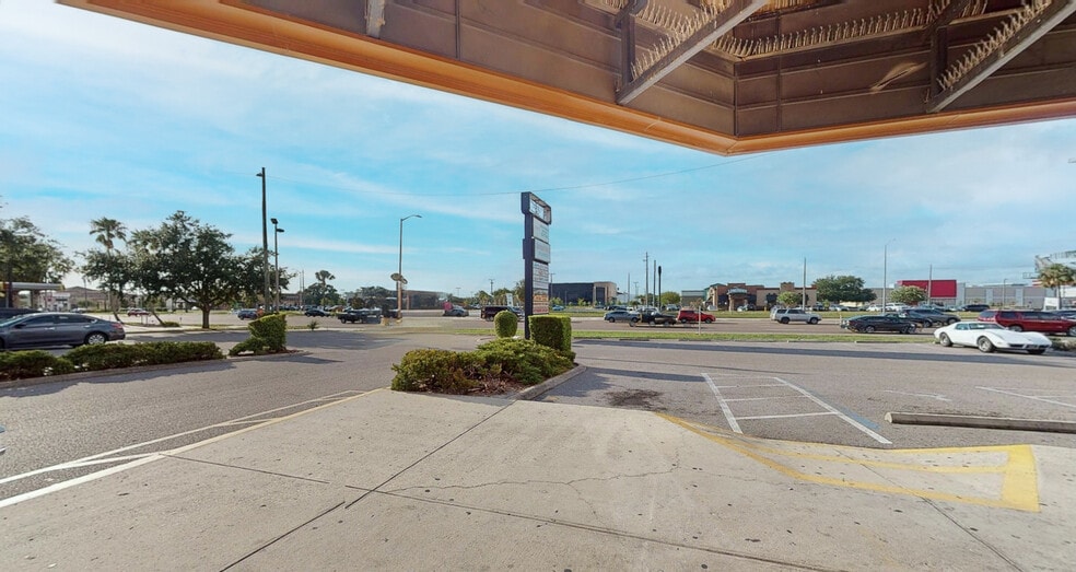 More Photos Of 2001-2043 E Fowler Ave, Tampa General Retail For Lease