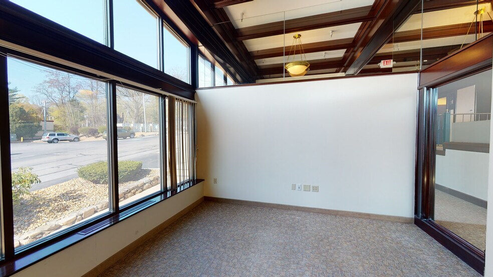 More Photos Of 6 Park Ave, Worcester Office For Lease