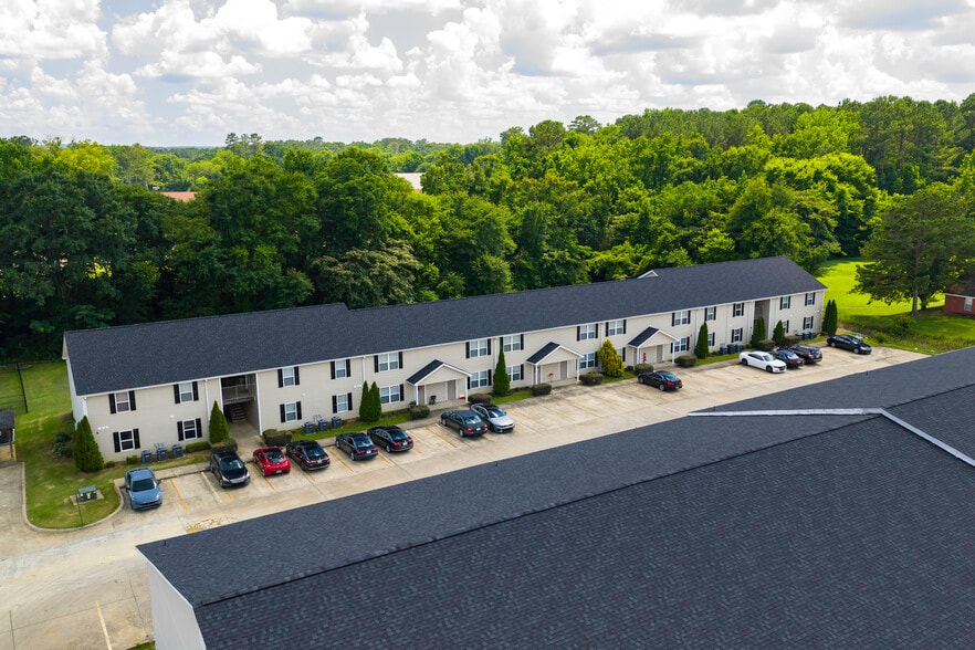 More Photos Of 2301 Motes Rd, Sylacauga Apartments For Sale
