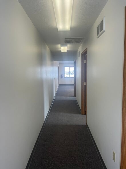 More Photos Of 1216 Mark Ave, Tomah Office For Lease