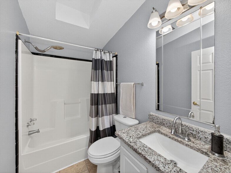 More Photos Of 279 Highline Dr, Bastrop Land For Sale