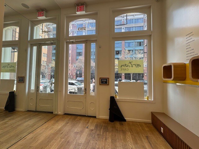 More Photos Of 293 Church St, New York Office For Lease