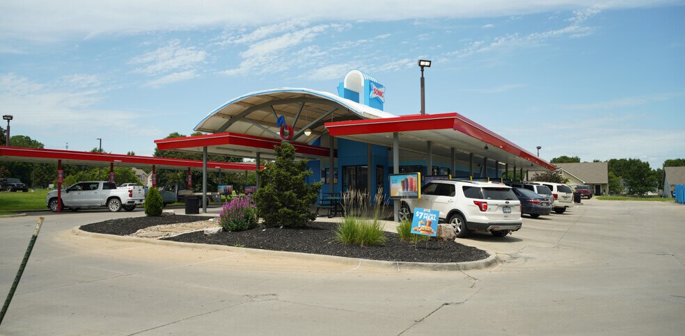 More Photos Of 550 Northstar Ct, Tonganoxie Fast Food For Sale