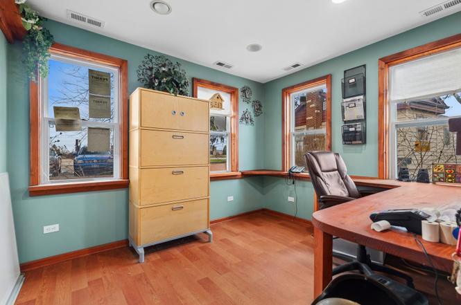 More Photos Of 20922 W Il Route 176, Mundelein Service For Sale