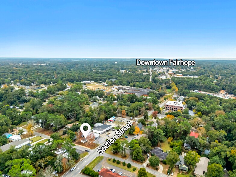 More Photos Of 462 N Section St, Fairhope General Retail For Sale