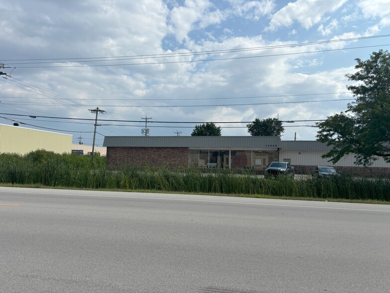 Primary Photo Of 16555 W Cleveland Ave, New Berlin Manufacturing For Sale