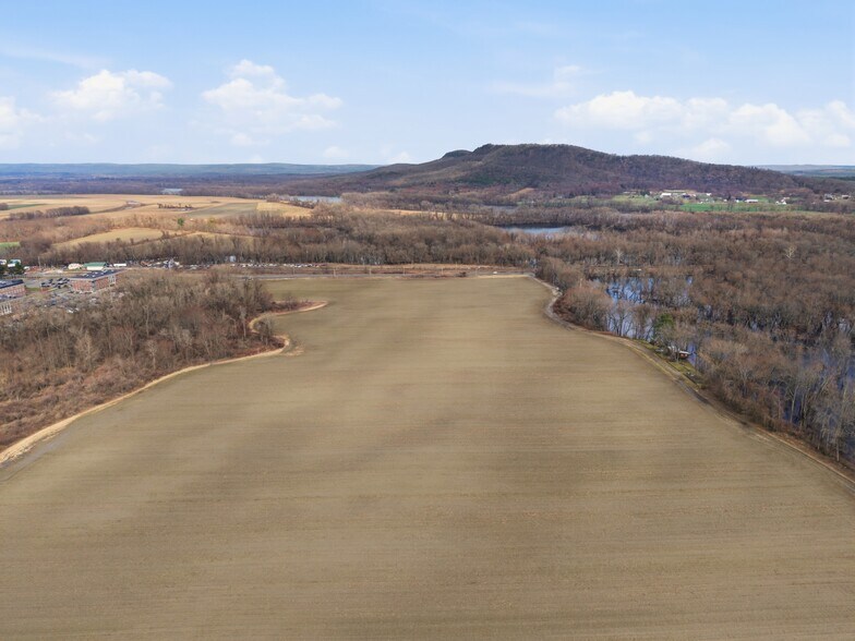 More Photos Of Mt Tom rd, Northampton Land For Sale