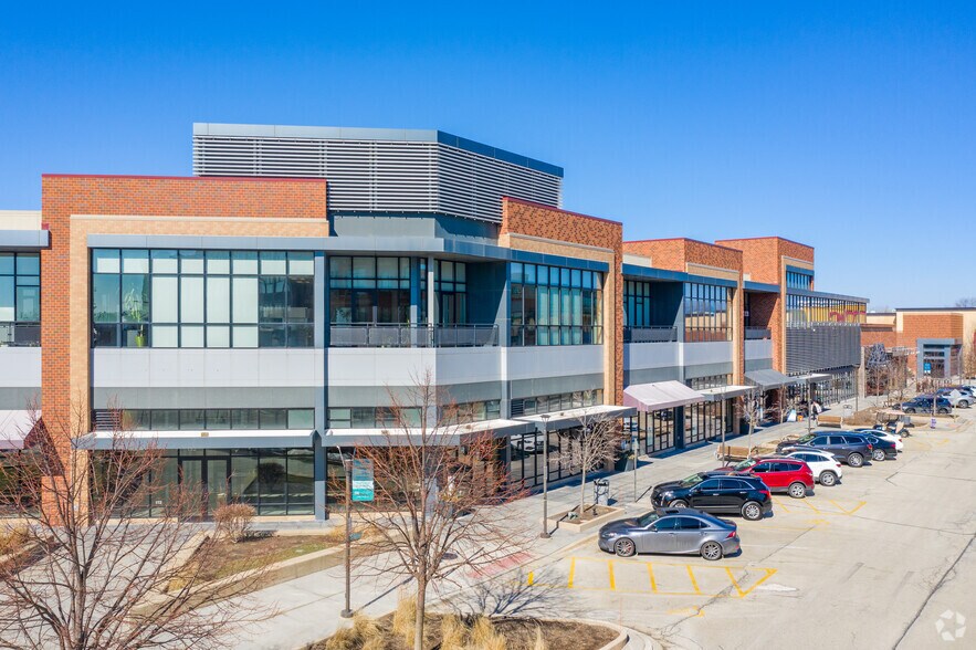 More Photos Of 999 Elmhurst Rd, Mount Prospect Unknown For Lease