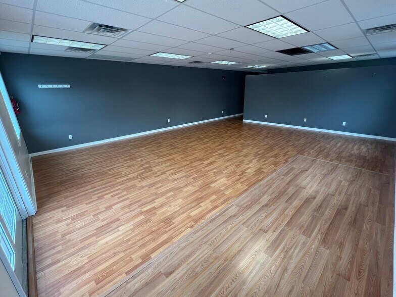 More Photos Of 1001 Route 376, Wappingers Falls Medical For Lease