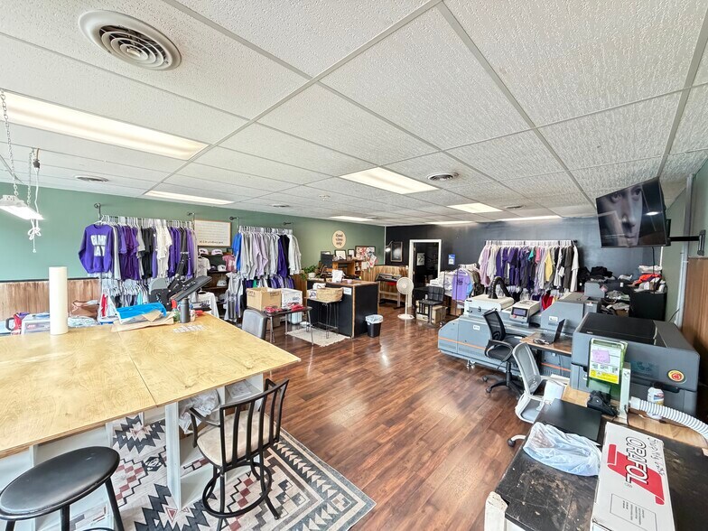 More Photos Of 107 E Commercial St, Waterville Storefront Retail Office For Sale