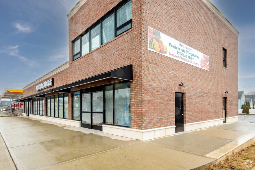 More Photos Of 600 Hillside Ave, New Hyde Park Freestanding For Lease