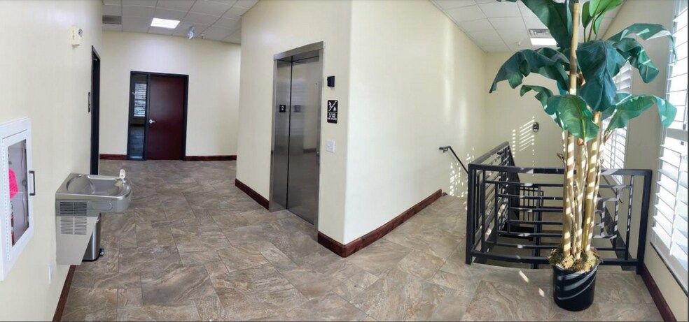 More Photos Of 10520 S 700 E, Sandy Loft Creative Space For Lease