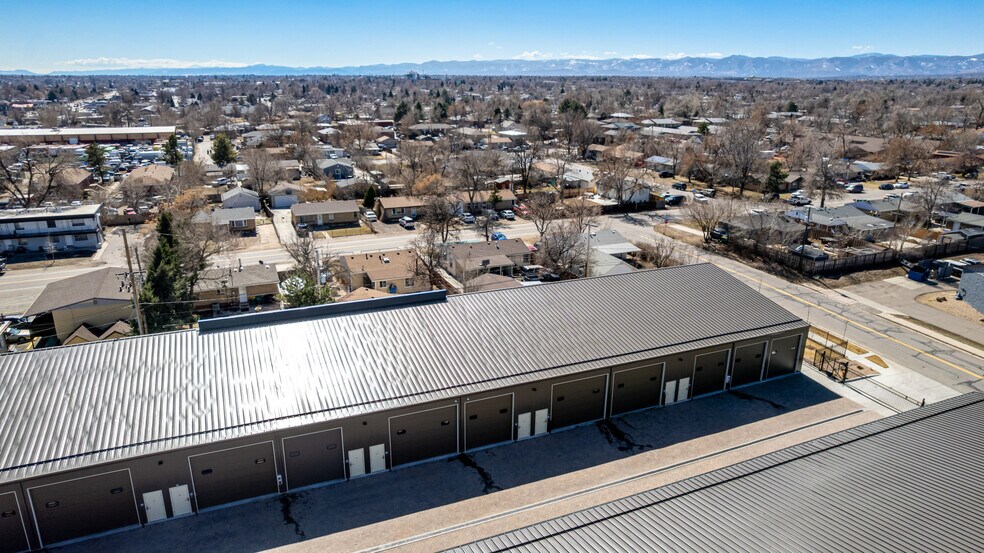 More Photos Of 560-580 Ames St, Lakewood Self Storage For Sale