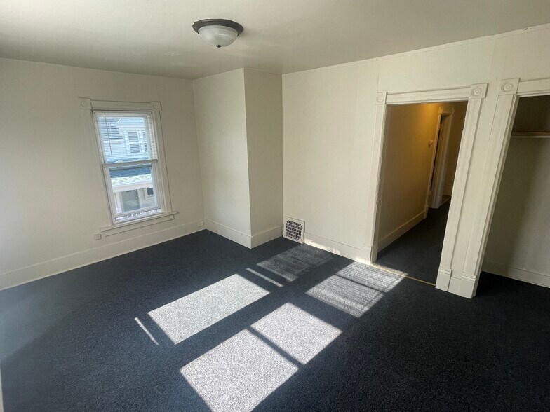 More Photos Of , Oshkosh Multifamily For Sale