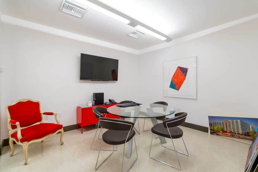 More Photos Of 15-17 Brush Pl, San Francisco Flex For Lease