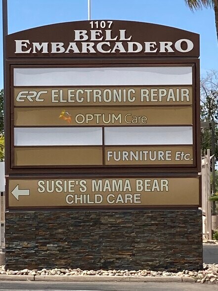 More Photos Of 1107 E Bell Rd, Phoenix Unknown For Lease