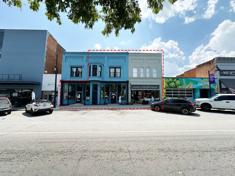 Primary Photo Of 212 E Main St, Walhalla Storefront For Sale