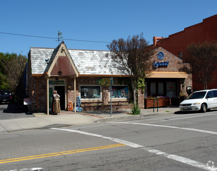 Primary Photo Of 23 E Main St, Los Gatos Storefront For Lease