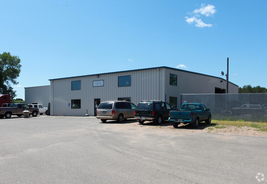 More Photos Of 1920 Wi-35, Somerset Auto Salvage Facility For Sale