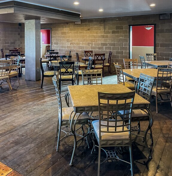 More Photos Of 3001 E Frontage Rd, Amado Restaurant For Sale