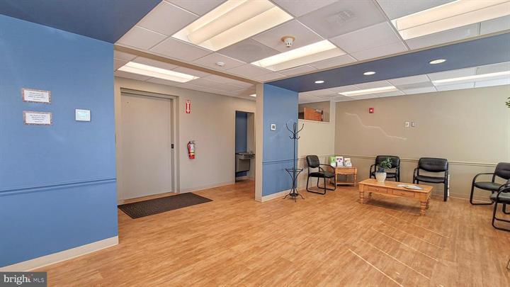 More Photos Of 2050 Old Bridge Rd, Woodbridge Medical For Sale