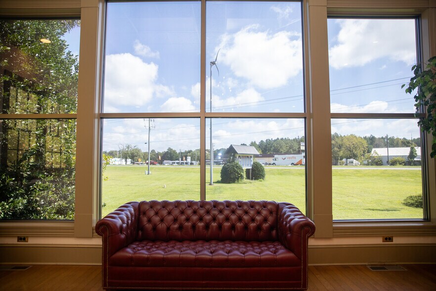 More Photos Of 24904 Sussex Hwy, Seaford Freestanding For Sale