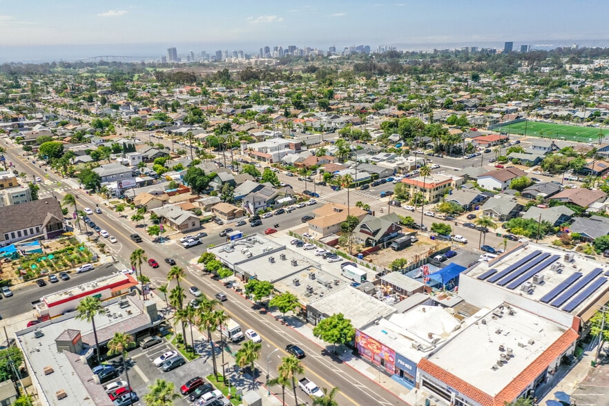 More Photos Of 3750-3752 30th St, San Diego Freestanding For Lease