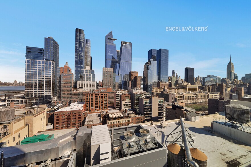 More Photos Of 543-545 W 25th St, New York Loft Creative Space For Sale