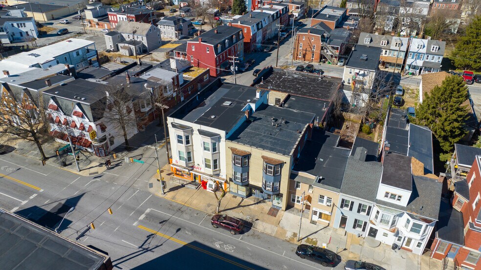 More Photos Of 665-667 W Market St, York Storefront Retail Residential For Sale