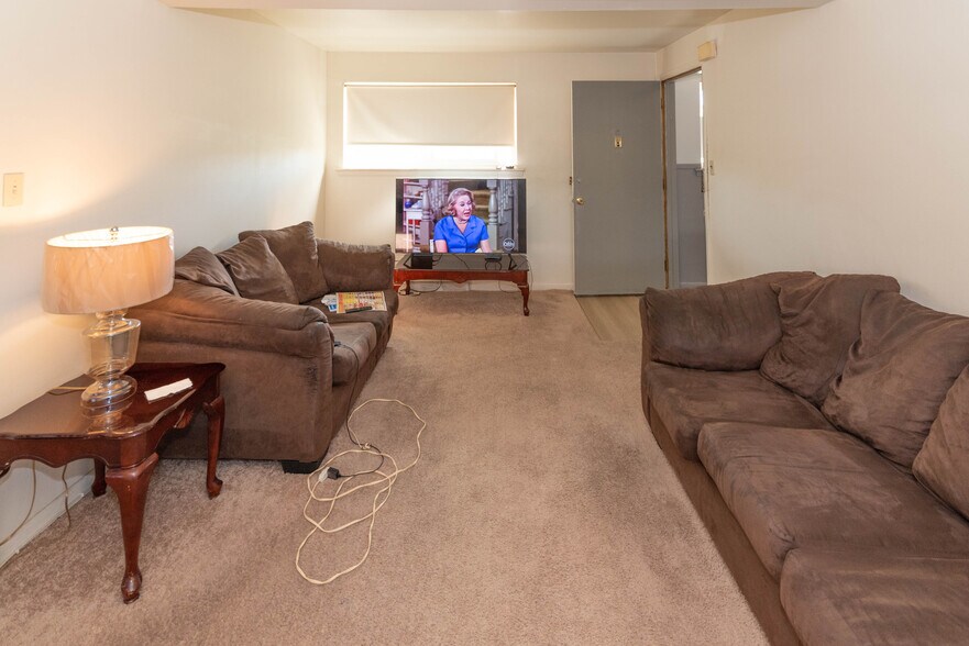 More Photos Of 3405 Glen Ave, Baltimore Apartments For Sale